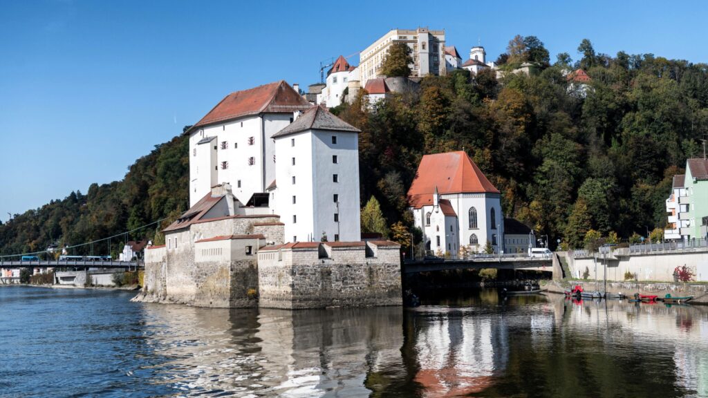 Veste Niederhaus am Dreiflüsseeck